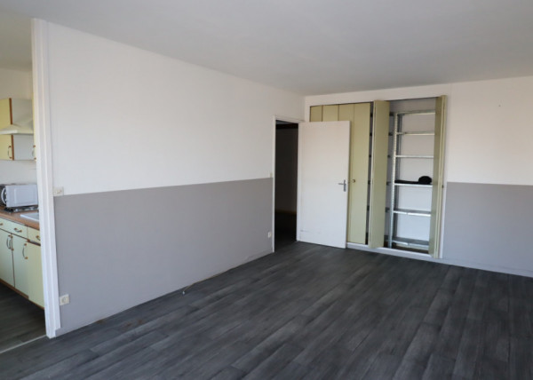 loos/investir-charmant-studio