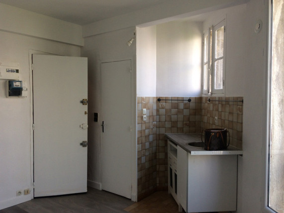 paris/20-eme-arrondissement/meubler-son-studio-pour-mieux-le-louer