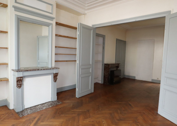 lille/investir-appartement-t2-bien-situe