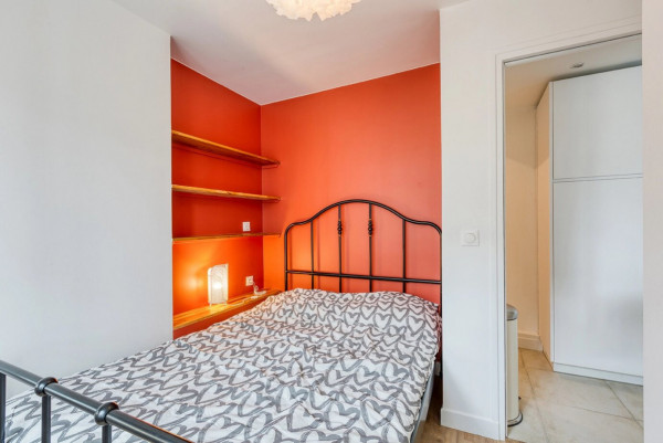 paris/2eme-arrondissement/appartement-reconfigure-t2