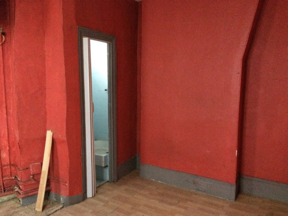 paris/18-eme-arrondissement/investir-dans-un-studio-avec-des-travaux