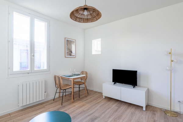 bordeaux/charmant-studio-cour-interieur