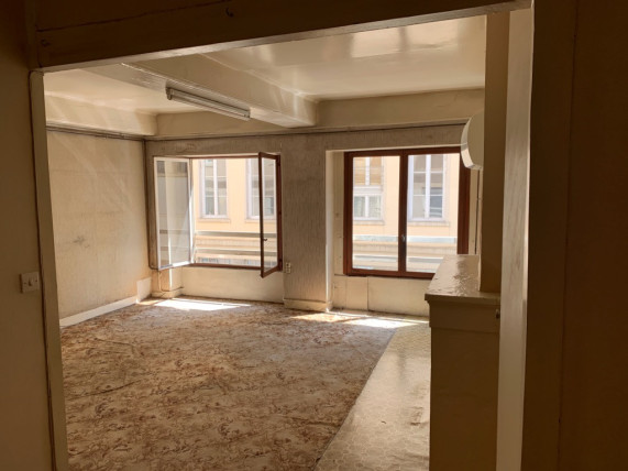 lyon/1er-arrondissement/investir-appartement-transforme-t2